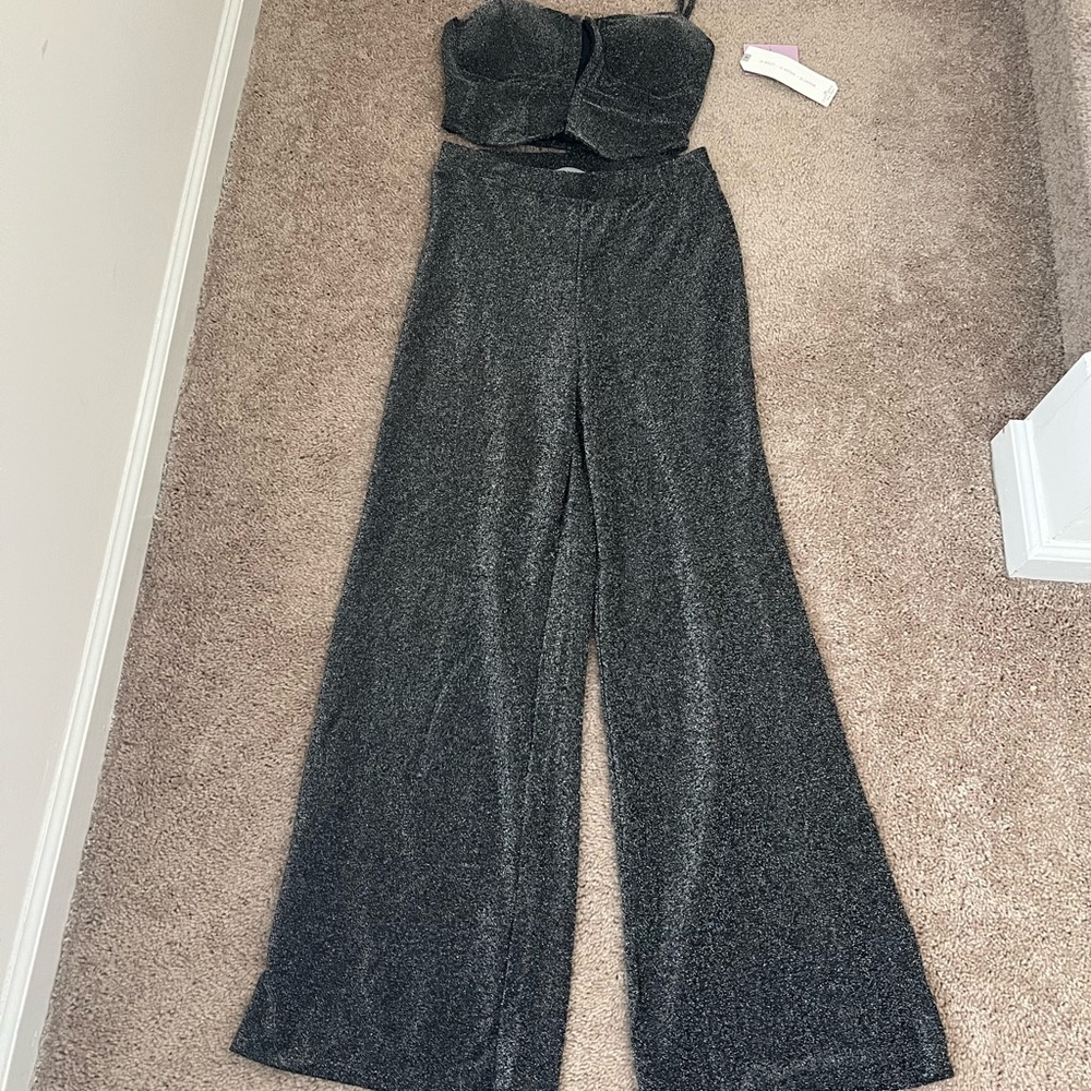 Elegant metallic Black juniors two piece Jumpsuit size small new with tags.